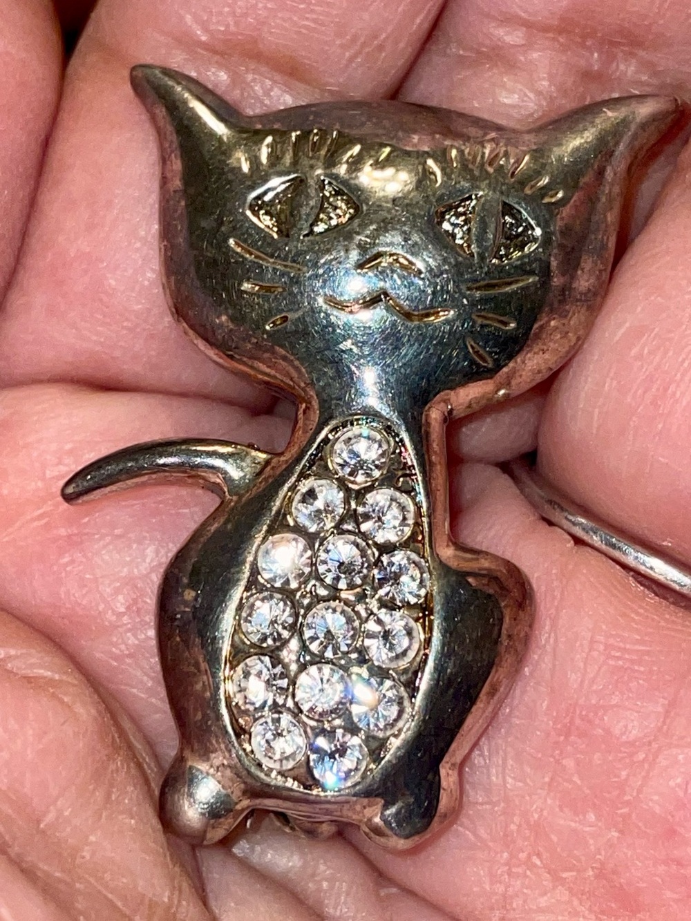 Crystal-Accent Cat Pin Brooch - Silver Tone